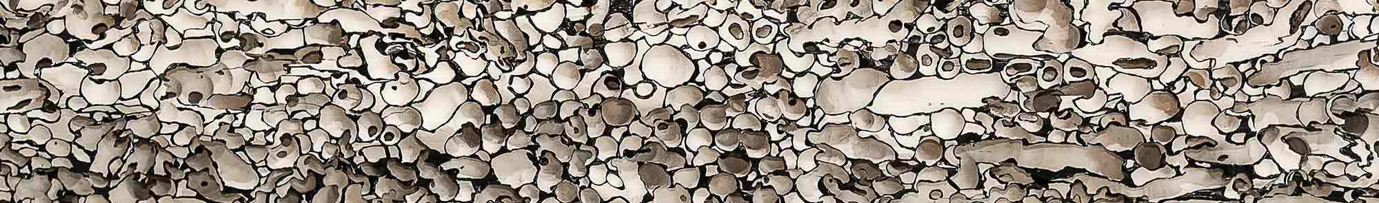 N&B N° 24 - détail - 65 x 12 x 12cm - acrylique sur bois flotté - © Annie Thérie